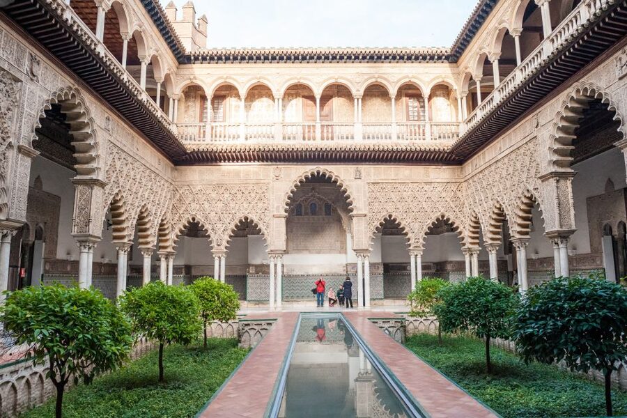 Seville: Alcázar Guided Tour - Why the Alcázar deserves a guided visit