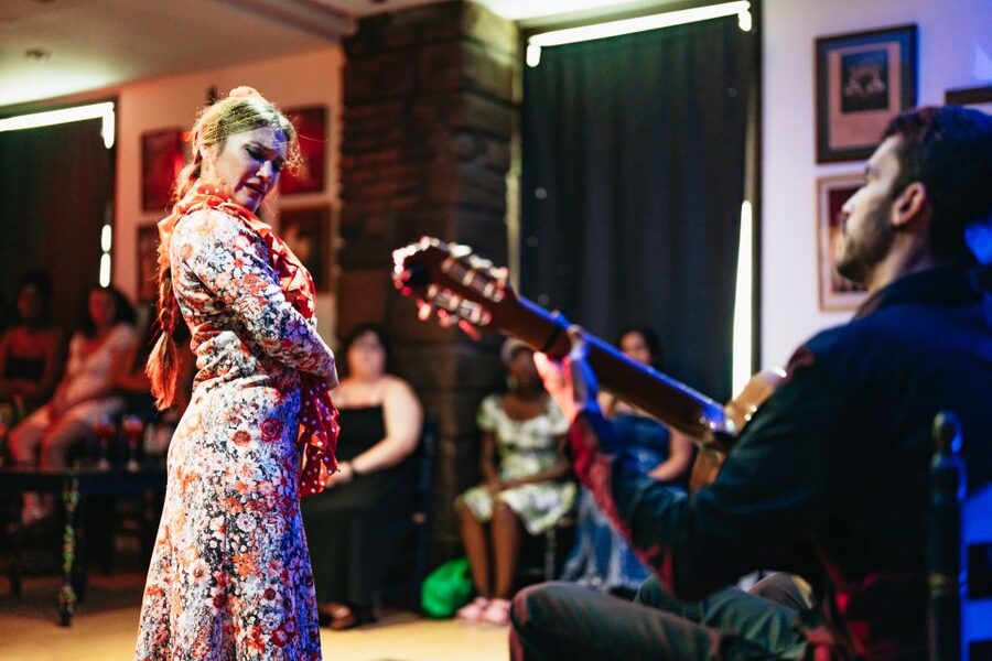 Seville: Baraka Sala Flamenca Show with Drink in Triana - Who will enjoy Baraka most