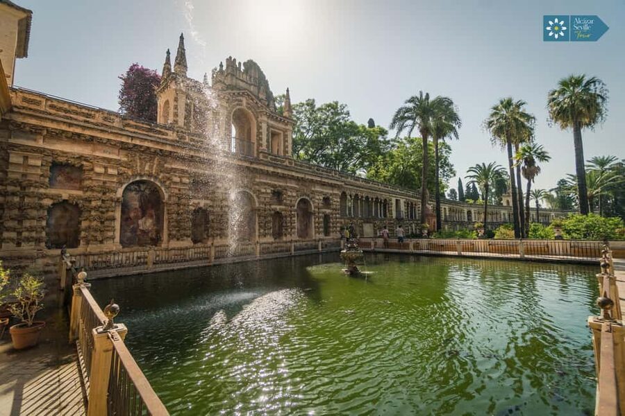 Seville: Cathedral, Giralda, and Royal Alcázar Guided Tour - Why these three monuments belong together