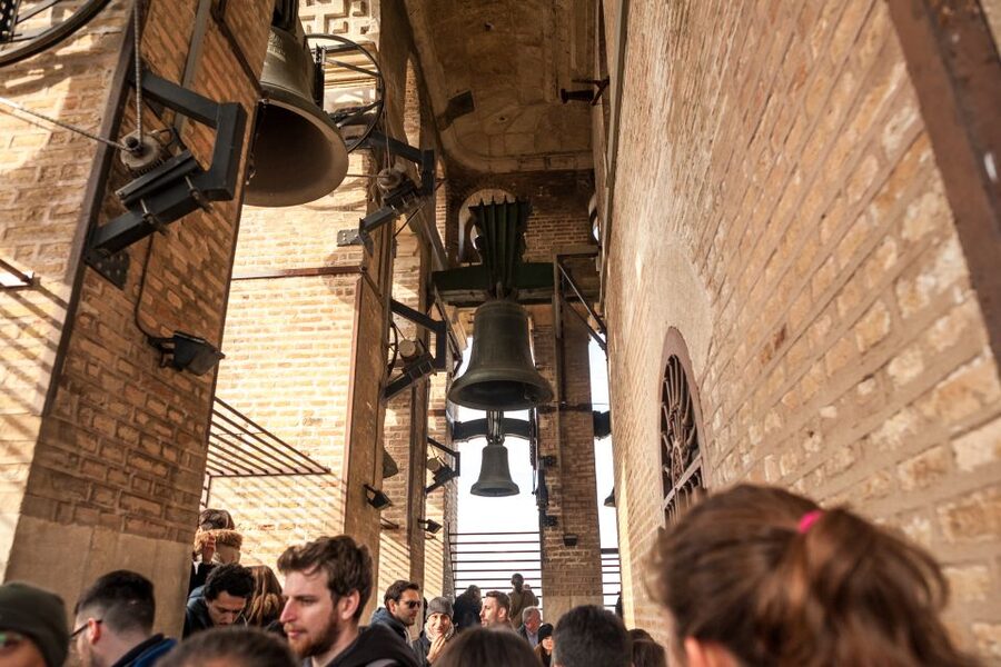 Seville: Cathedral Guided Tour with Priority Access - Who will get the most from this tour