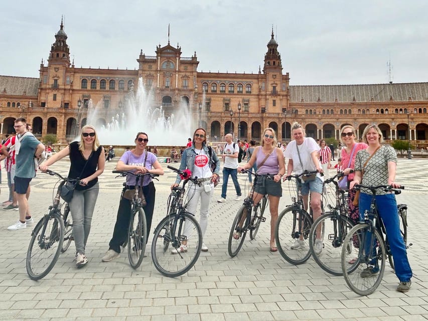 Seville: Dutch Cycling Highlights Tour with local guide - San Telmo Palace and the grand side of Seville