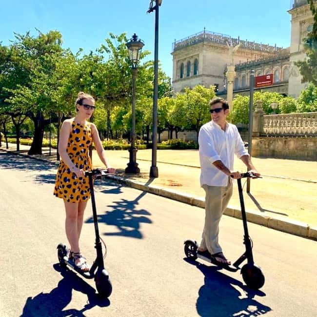 Seville: Electric Bike City Tour - Torre del Oro and the Guadalquivir River