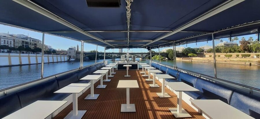 Seville: Guadalquivir Boat Tour with Optional Lunch/Dinner - The 1.5-hour option: snack, drink, and open views