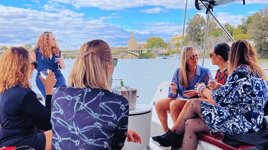 Seville: Guadalquivir River Boat Tour - From the Cristo de la Expiración Bridge to La Cartuja