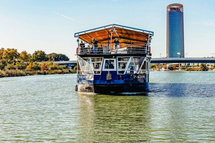 Seville: Guadalquivir River Cruise - Starting beside the Torre del Oro