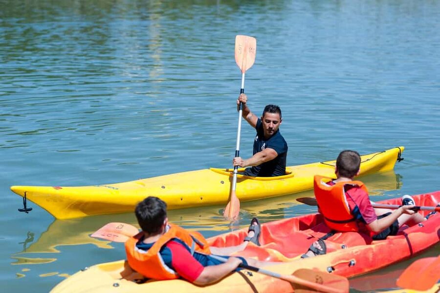 Seville: Guadalquivir River Kayaking Trip - Two hours between Seville’s bridges