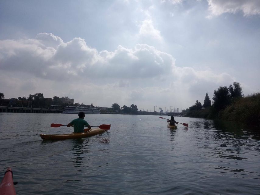 Seville: Guadalquivir River Kayaking Trip - Returning the kayak on time
