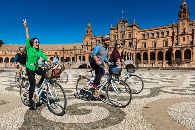 Seville Highlights Bike Tour (English) - Cathedral, Giralda, Santa Cruz, and the Alcázar
