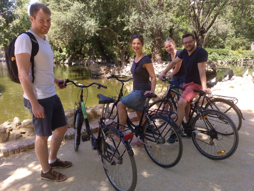 Seville: Highlights Bike Tour with Local Guide - The University, Santa Cruz, and the old center