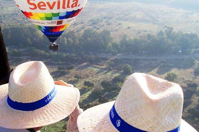 Seville Hot-Air Balloon Ride with Breakfast, Cava & Hotel Pick up - The landing and the practical tradeoff