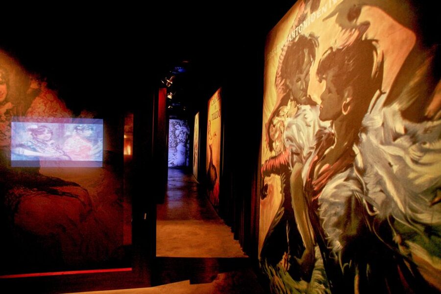 Seville: Museum of Flamenco Dance Admission Ticket - Interactive displays and the value of room 3