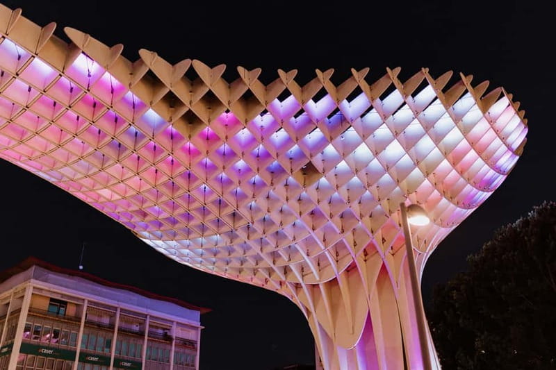 Seville: Paranormal and Legends Guided Walking Tour - Why Seville’s spooky side works