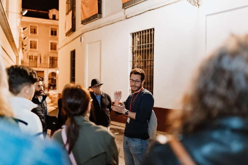 Seville: Paranormal and Legends Guided Walking Tour - The route through Seville’s old center