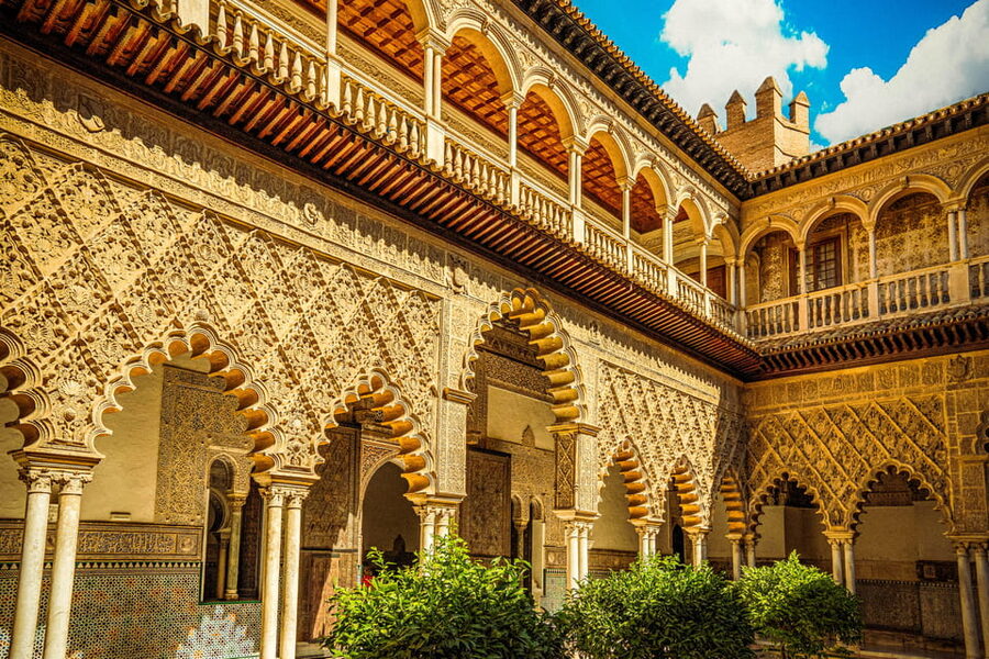 Seville: Priority Access Cathedral, Giralda & Alcázar Tour - Why these three sights belong together