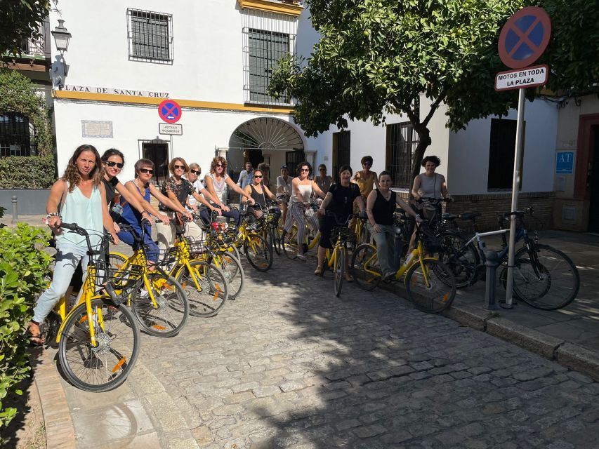 Seville: Relaxing City Bike Tour with a Tour Guide - María Luisa Park and Plaza de España