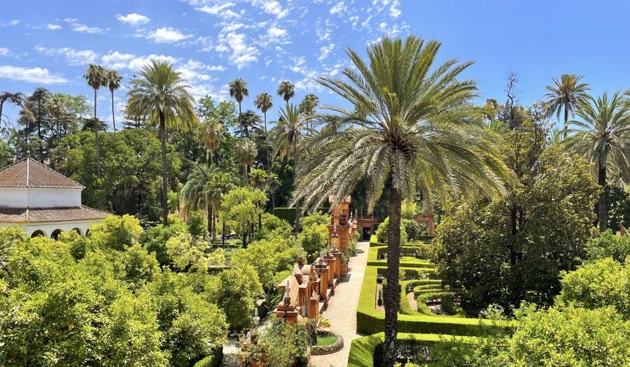 Seville: Royal Alcázar Skip-the-Line Tour by Local Experts - Who should book this Alcázar tour?