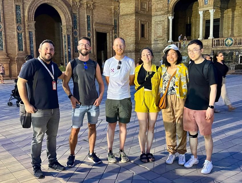Seville: Small-Group City Highlights Walking Tour - Key points at a glance