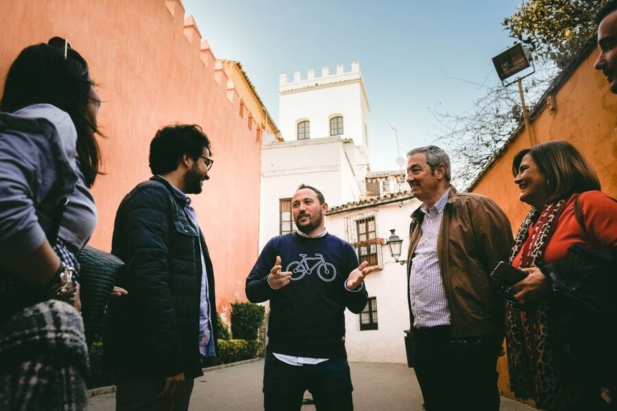 Seville: Small-Group Jewish Quarter Discovery Walking Tour - Key points before you book