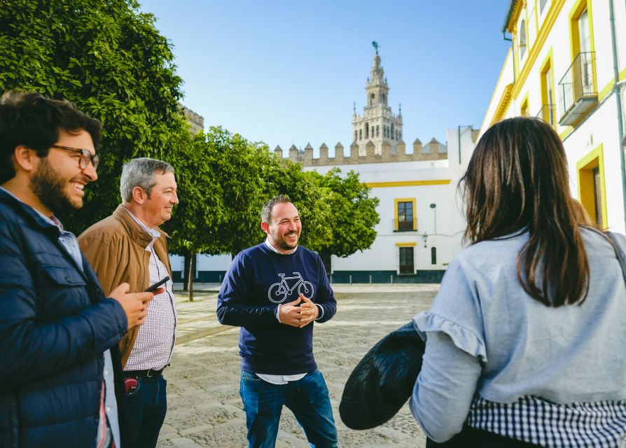 Seville: Small-Group Jewish Quarter Discovery Walking Tour - Plaza del Triunfo and Patio de Banderas