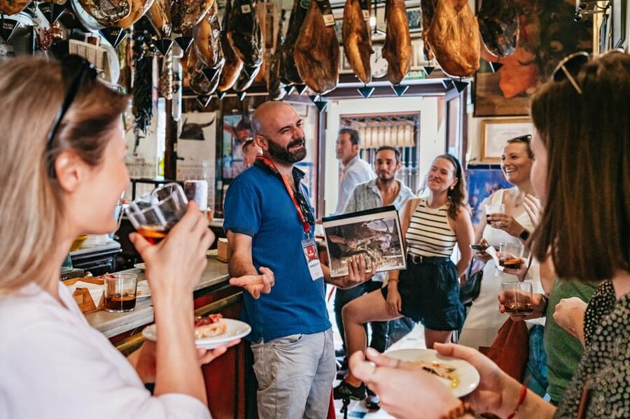 Seville: Tapas, Taverns and History Guided Walking Tour - Why this Seville tapas tour works so well