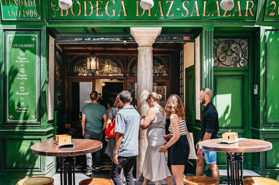 Seville: Tapas, Taverns and History Guided Walking Tour - Taberna Álvaro Peregil and Seville’s orange wine