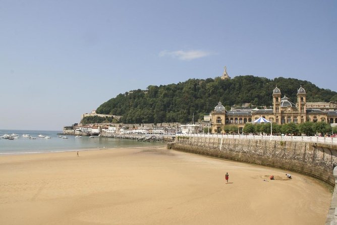 Small-Group Electric Bike Tour in San Sebastián - Why an e-bike is a smart way to see San Sebastián
