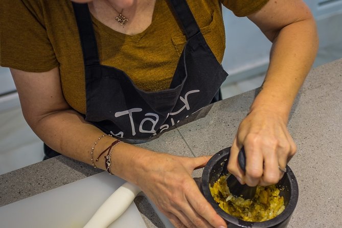 Spanish Cooking Class & Triana Market Tour in Sevilla - Key points at a glance
