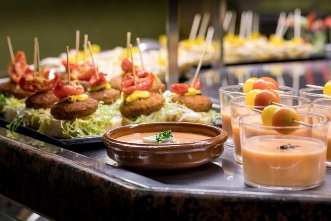 Tablao Flamenco Cordobes on Rambla Barcelona with Dinner Option - Seating, sightlines, and comfort