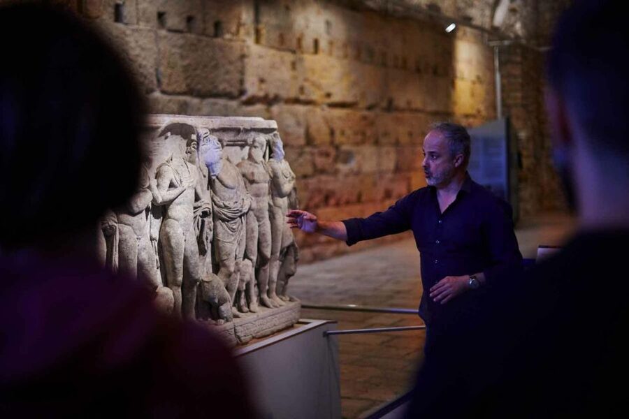 Tarragona: Roman Heritage Guided Walking Tour - Finishing at the Amphitheater above the sea