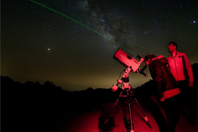 Teide National Park: Stargazing Experience - Clear guides turn science into a shared experience