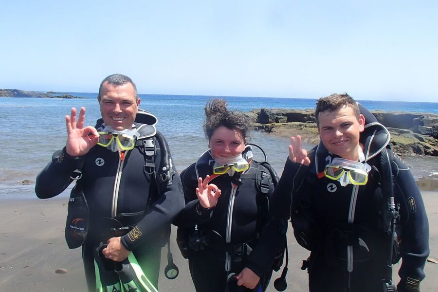 Tenerife: Abades Beach Beginner Diving Experience - Who may want something else