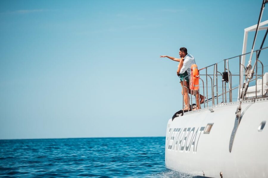 Tenerife: Catamaran Cruise with Brunch and Unlimited Drinks - The Canarian meal: what you actually receive