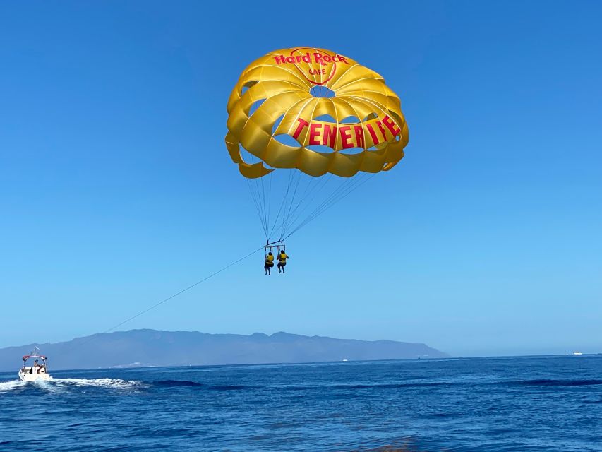 Tenerife Costa Adeje Parasailing - Meeting the boat at Puerto Colón