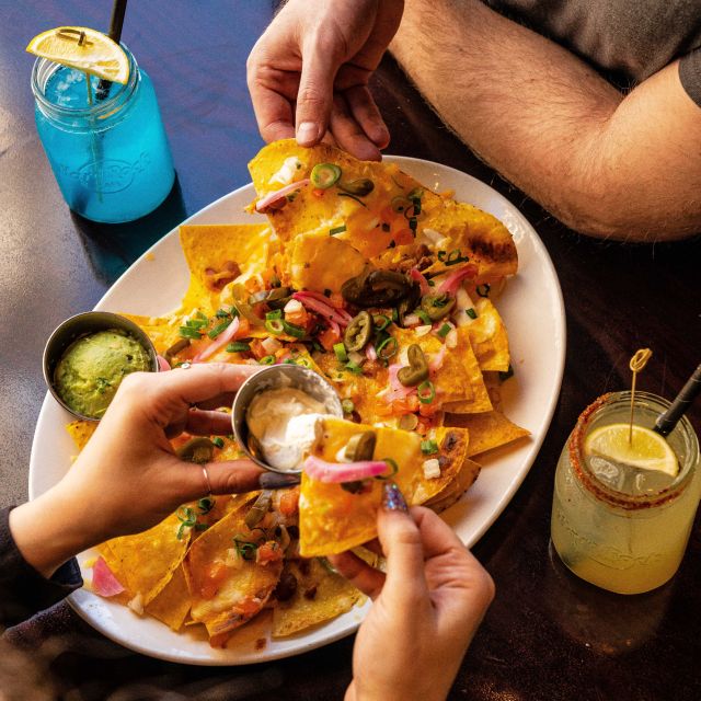 Tenerife: Hard Rock Cafe Set Menu Lunch or Dinner & Drink - What arrives at the table