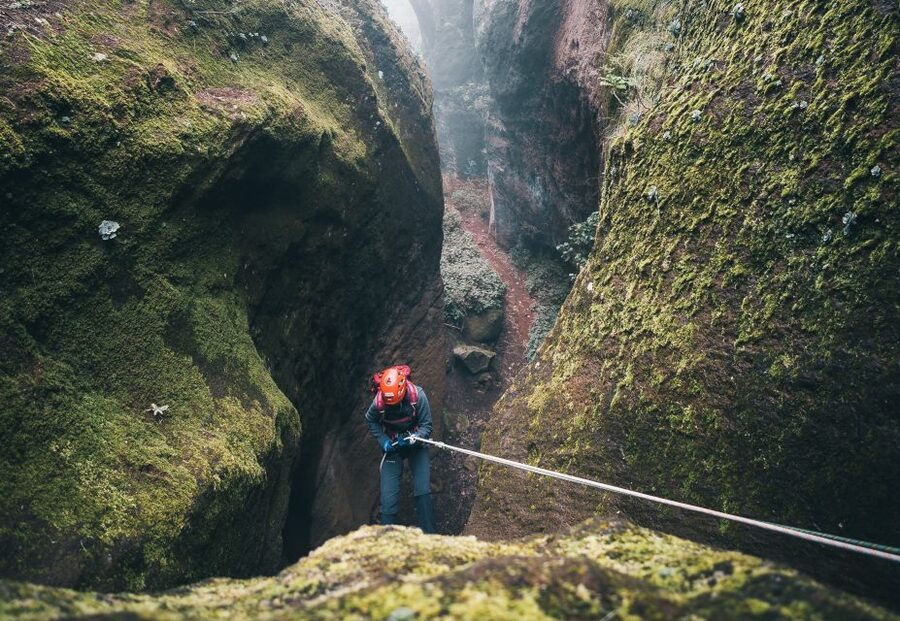 Tenerife: Los Arcos Canyoning Tour with Guide - The 15-minute safety briefing