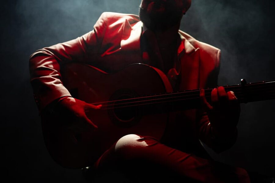 Tenerife : Olé Flamenco Show by Fran Chafino Ticket - Arriving at Las Olas Showroom in GF Victoria