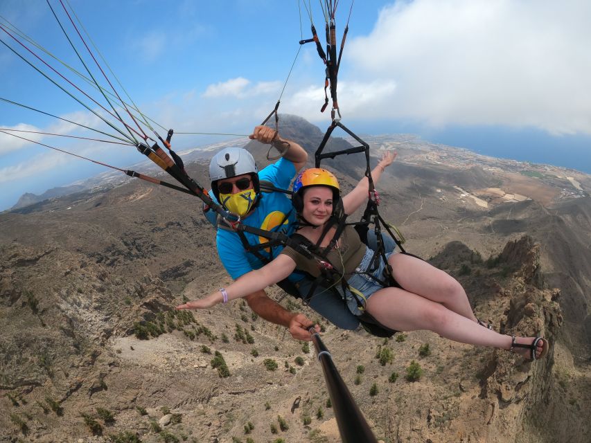 Tenerife: Paragliding with National Champion Paraglider - Why paragliding works so well in Tenerife