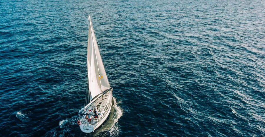Tenerife: Sailboat Tour with Food and Snorkeling - Sailing south from Puerto Colón