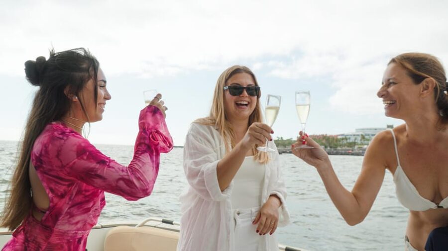 Tenerife: Shared Yacht Cruise with Champagne and Tapas - What the $100 price really gets you