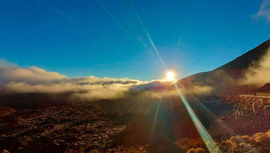 Tenerife: Sunset Night Tour and Stargazing at Teide + Dinner - The 45-minute sunset stop