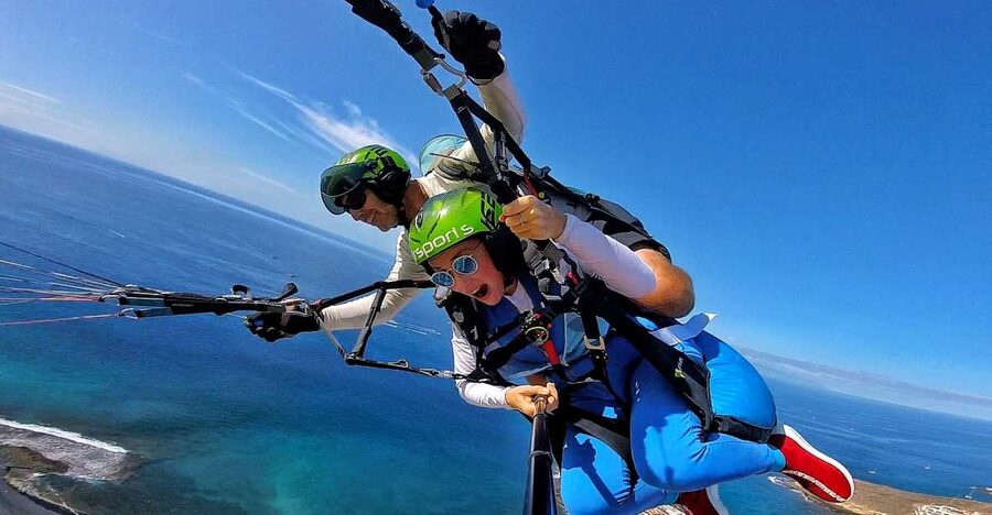 Tenerife: Tandem Paragliding Flight - From the hotel to the Tenerife launch site