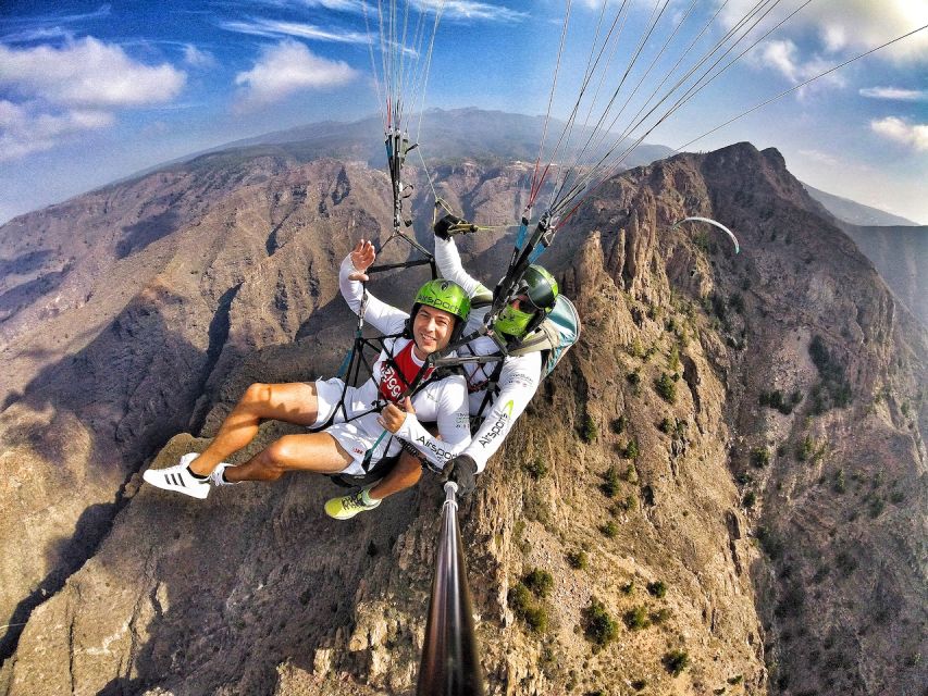 Tenerife: Tandem Paragliding Flight - Quiet views over southern Tenerife