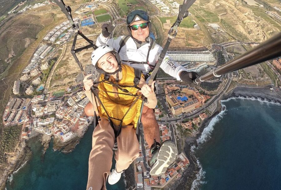 Tenerife: Tandem Paragliding Flight - Who will enjoy this flight most