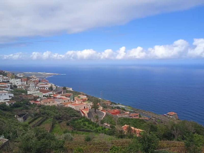 Tenerife: Teide, Icod de los Vinos & Garachico Full Day Tour - The guide, languages, and coach comfort