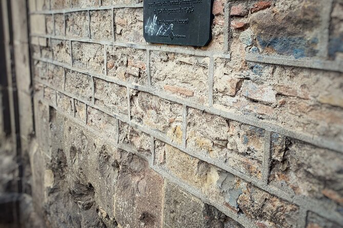 The Spanish Civil War & Franco Barcelona Walking Tour - La Rambla: reading a famous avenue through wartime events