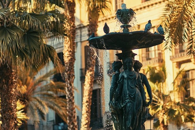 The Ultimate Old Town Tour in Barcelona - What the pace and weather are really like