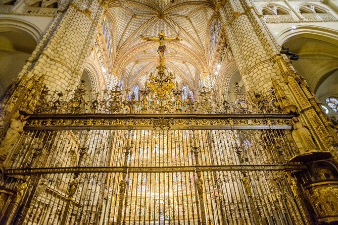 Three Cities in One Day: Segovia, Avila and Toledo from Madrid - Ávila behind its medieval walls