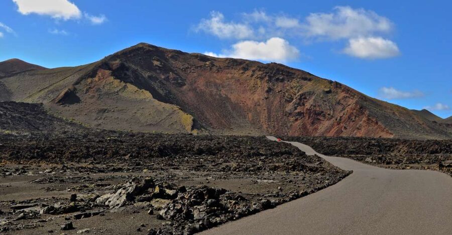 Timanfaya And El Golfo For Cruise Passengers (Mornings) - La Geria turns volcanic ash into farmland