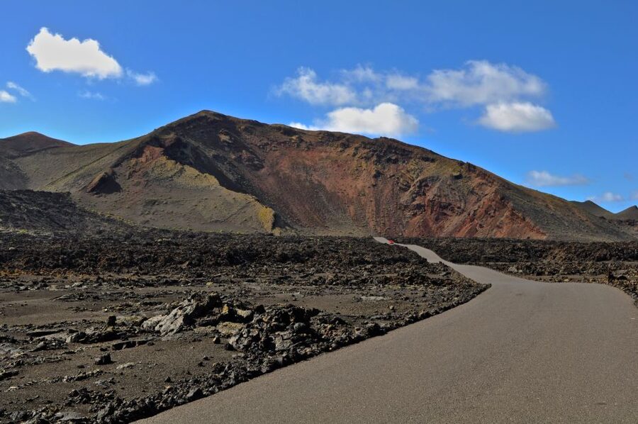 Timanfaya And El Golfo For Cruise Passengers (Mornings) - Guide quality and group organization