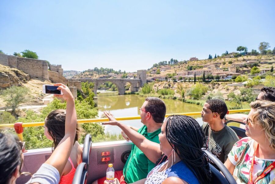 Toledo: City Sightseeing Hop-On Hop-Off Bus Tour & Extras - The included evening walk